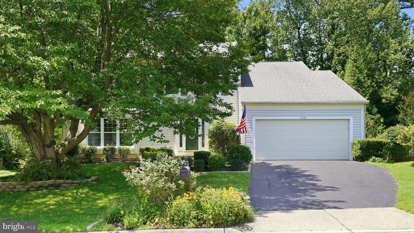 13176 Oak Farm Dr — photo