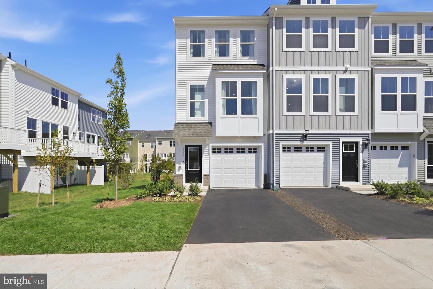 8924 Queensferry Rd — photo