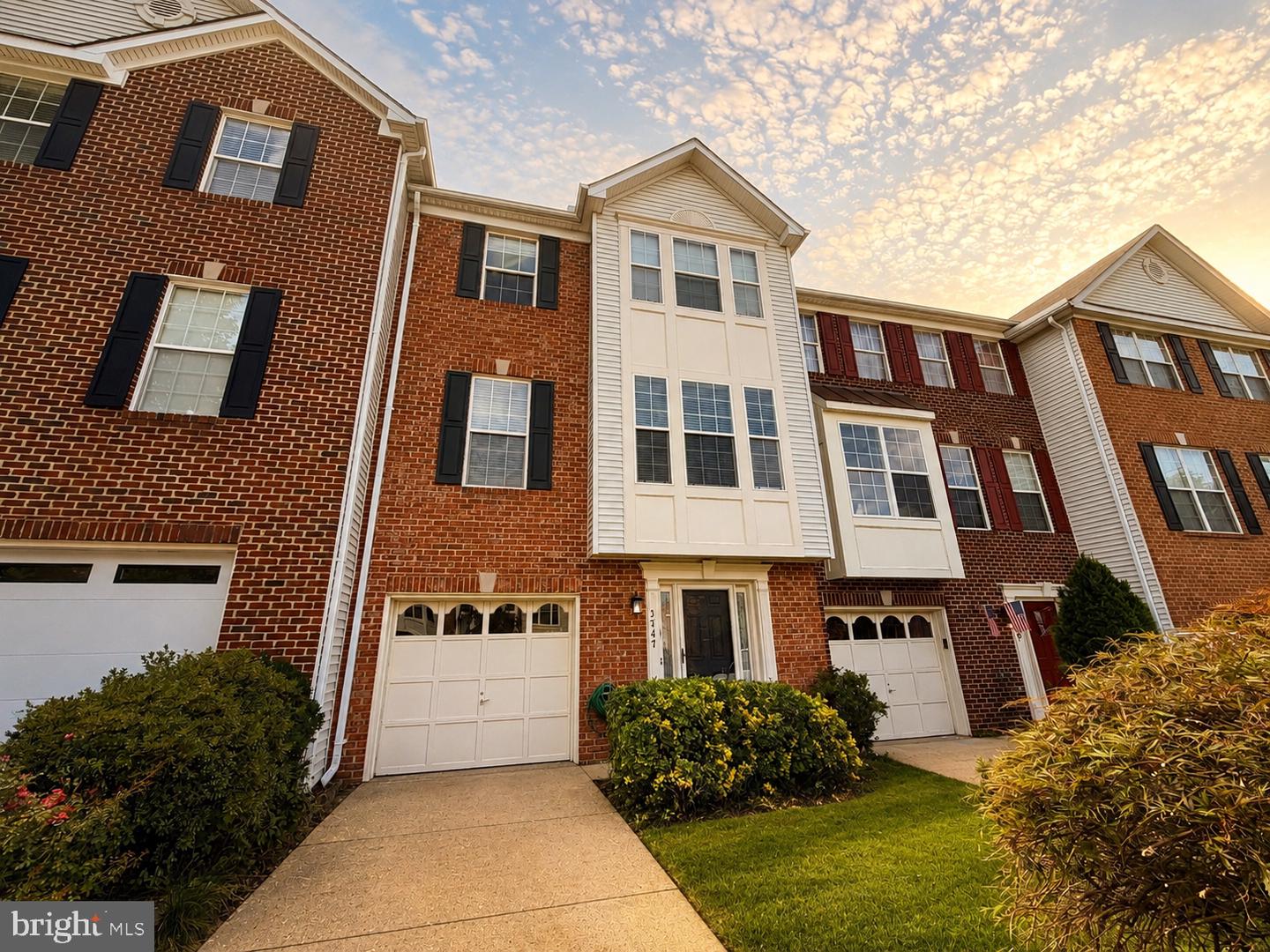 3747 Tonbridge Pl — photo