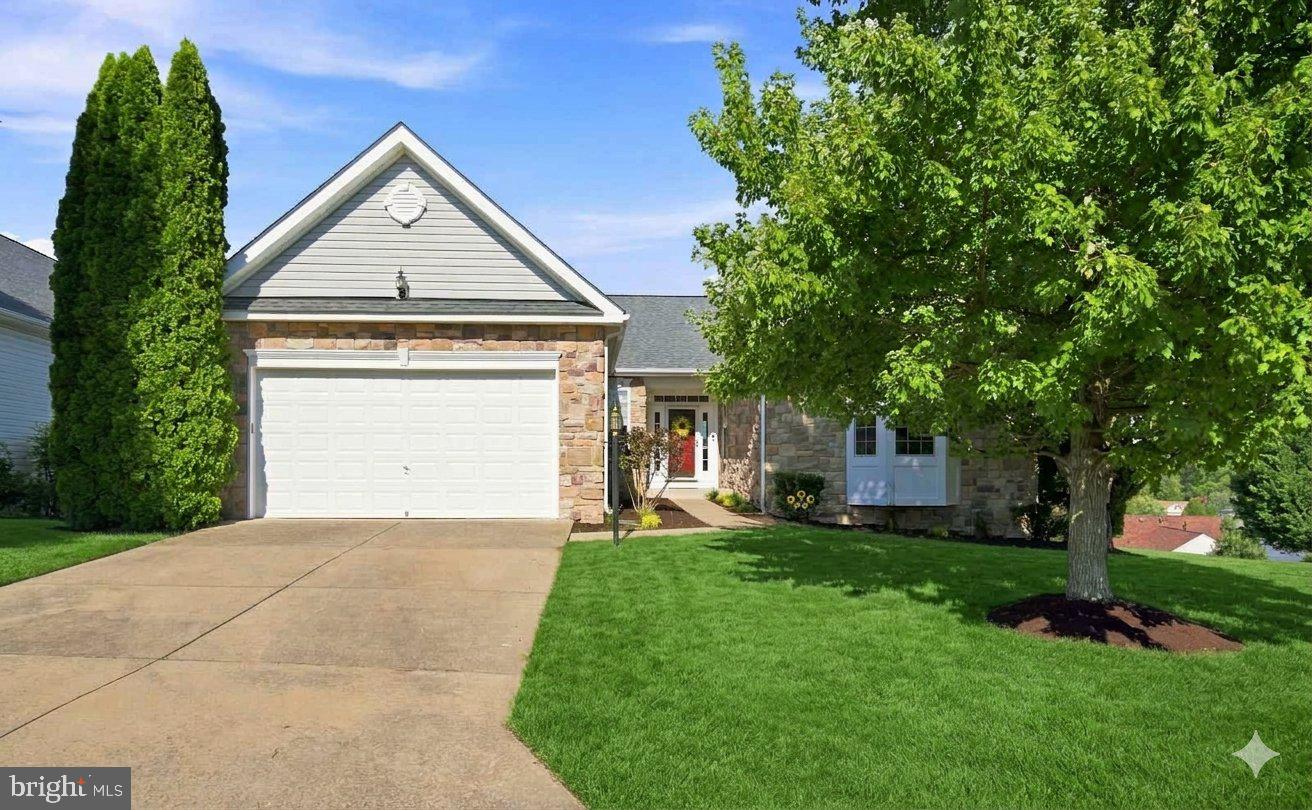 16469 Sparkling Brook Loop — photo