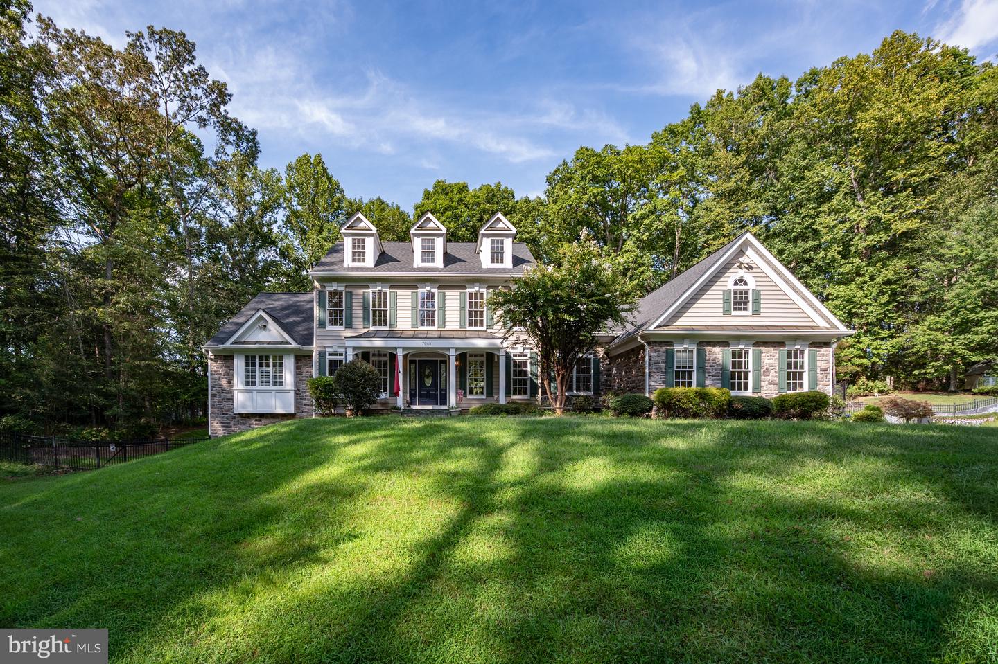 7040 Hoadly Rd — photo
