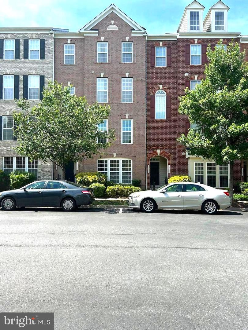 15112 Kentshire Dr #447 — photo