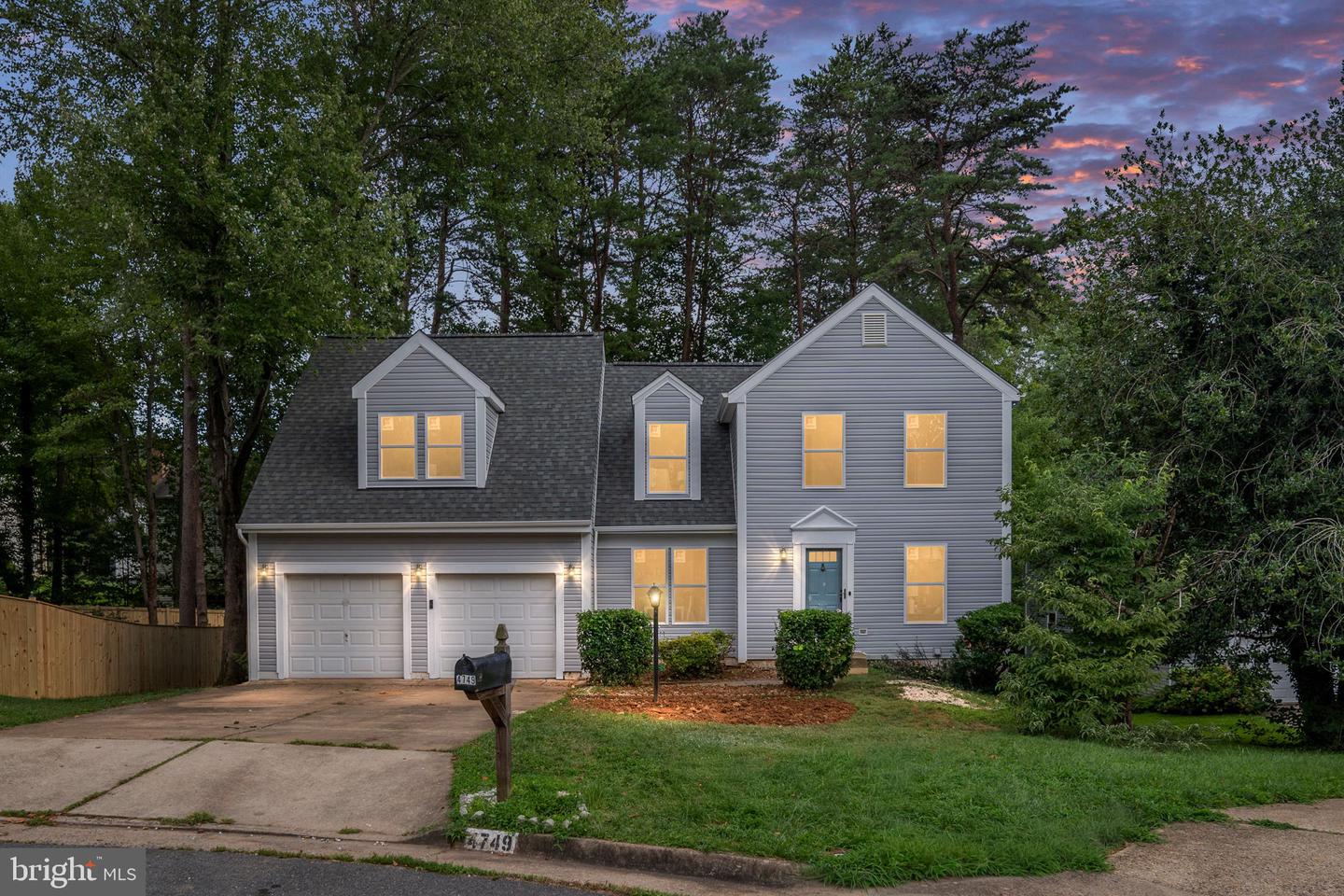 4749 Shadow Oak Ct — photo