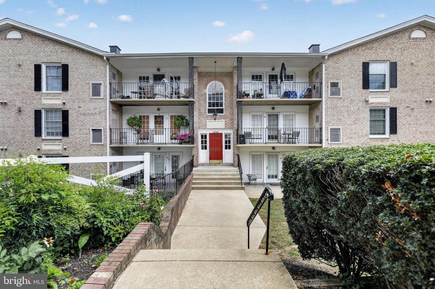 12705 Gordon Blvd #30 — photo