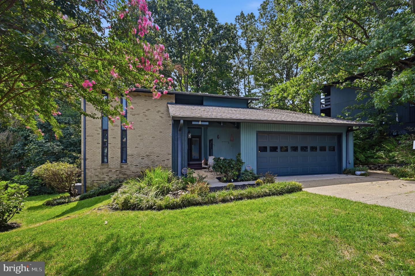 12313 Beechnut Ct — photo