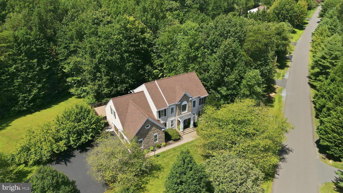 8000 Pinnacle Ridge Dr — photo