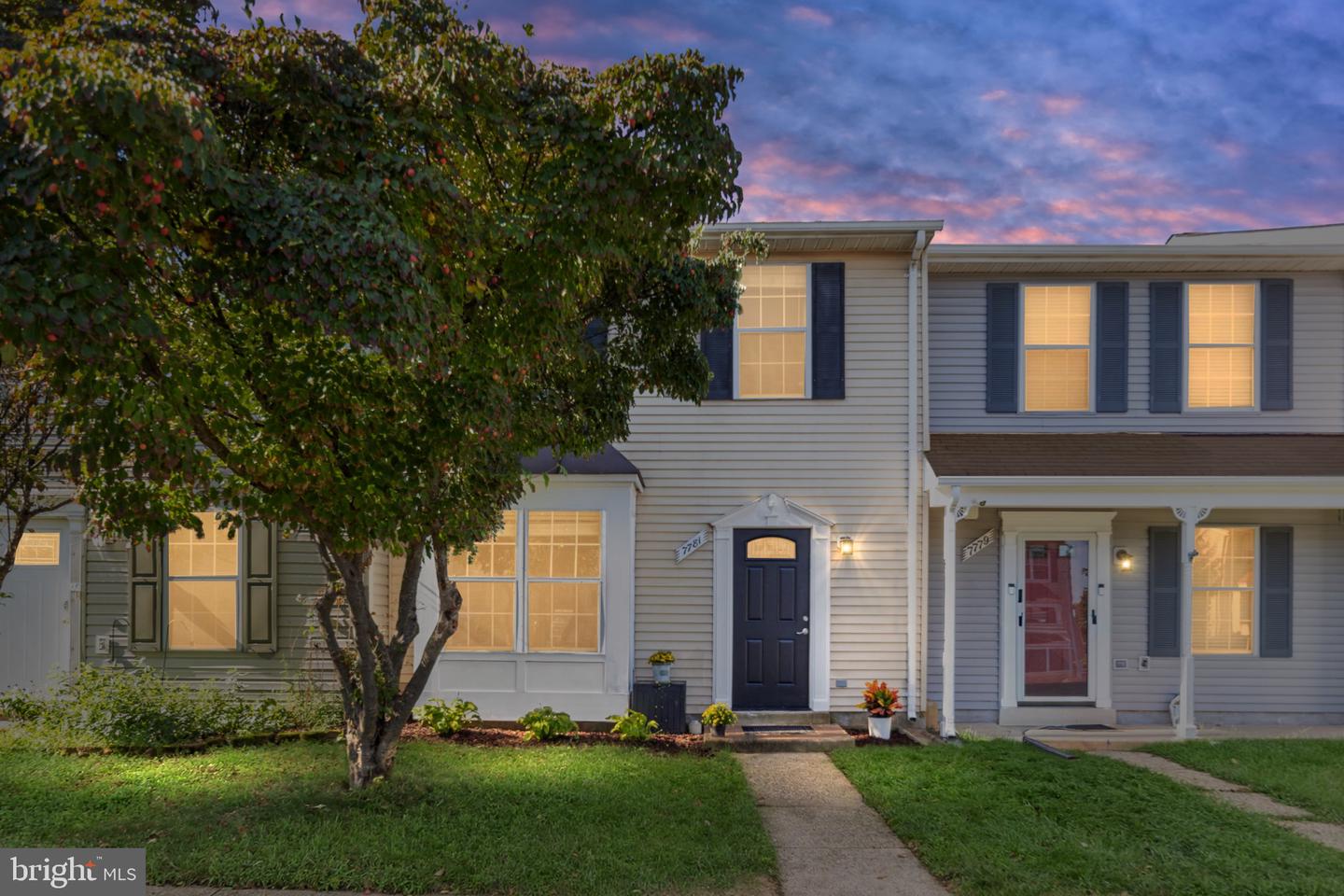 7781 Gateshead Ln — photo