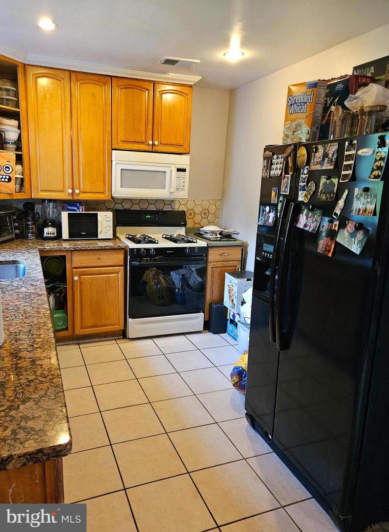 7520 Alleghany Rd — photo