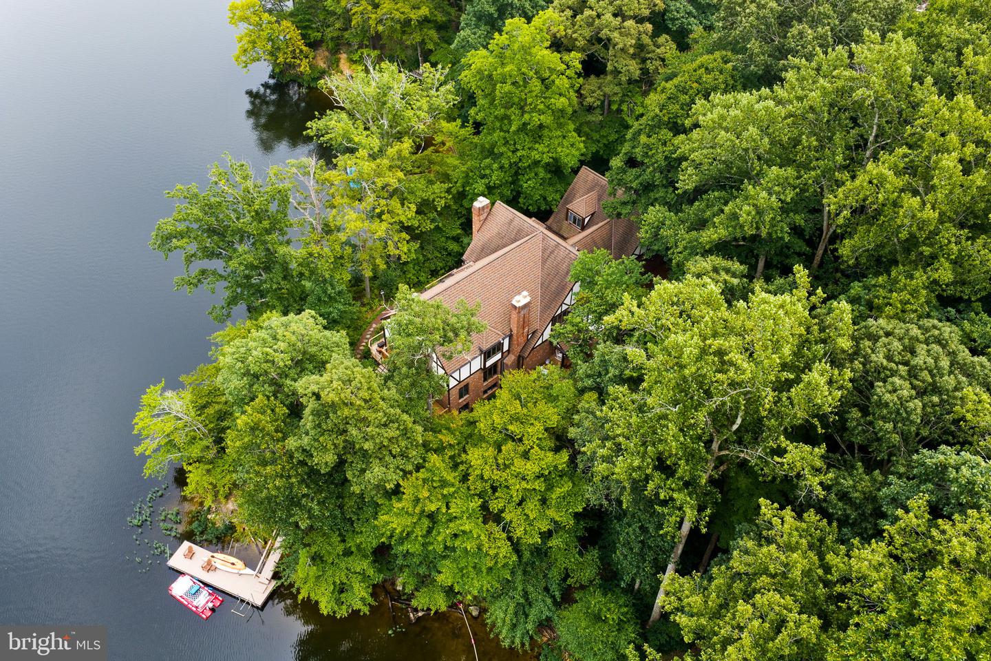 2490 Tree House Dr — photo