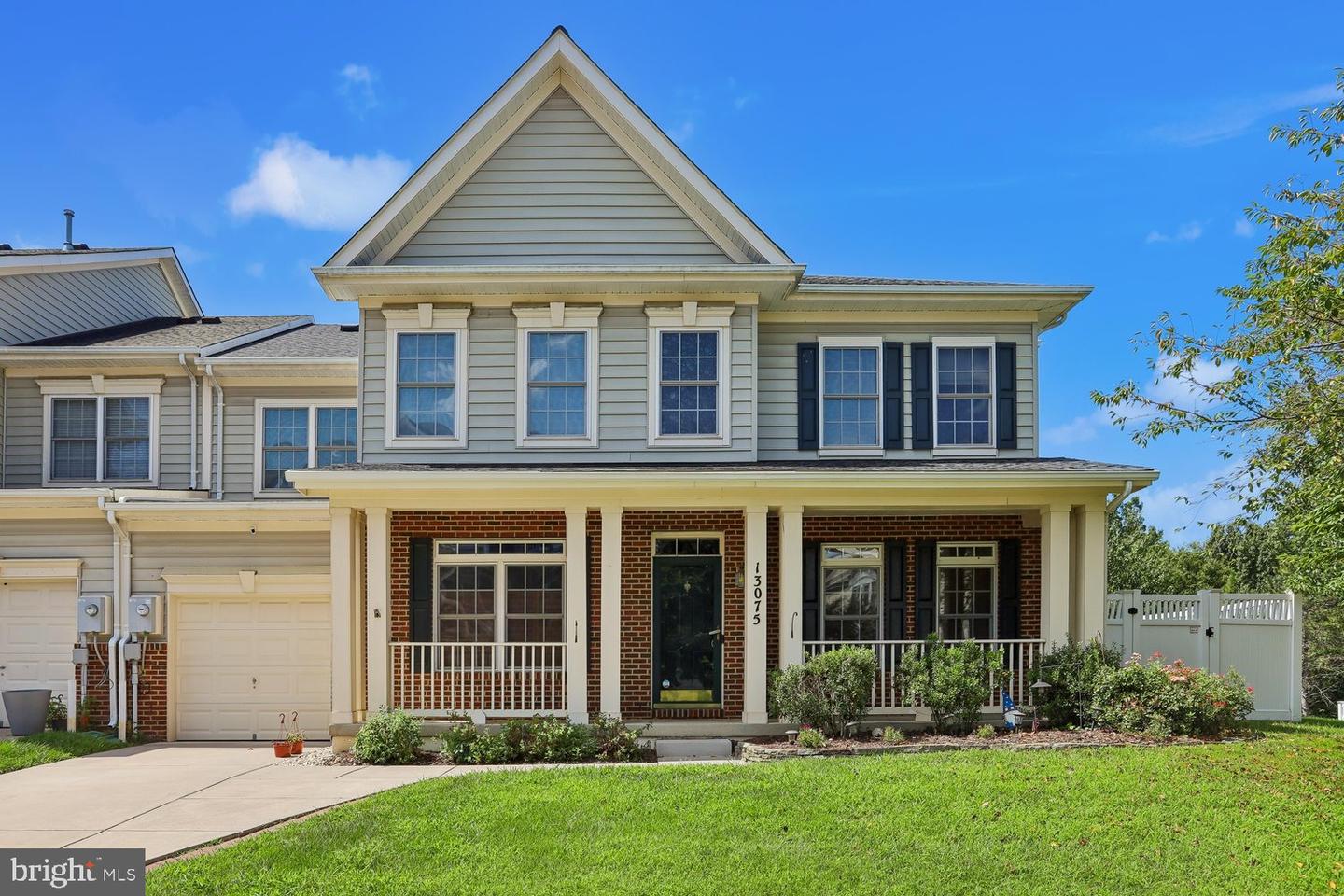 13075 Sidlaw Hills Ln — photo
