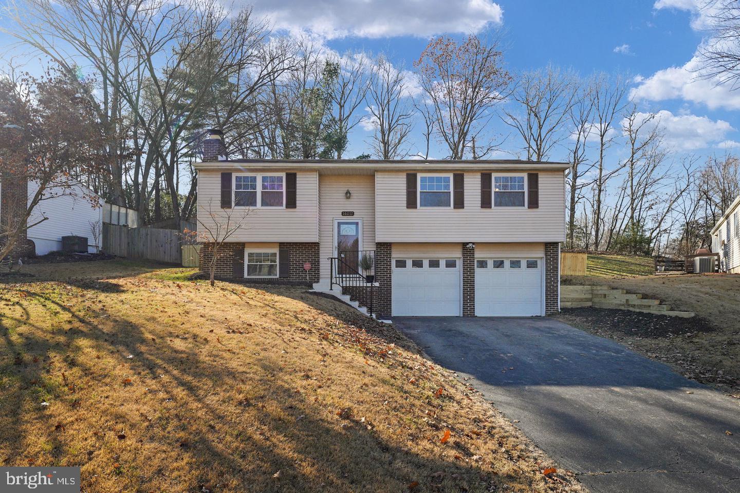16012 Normandy Ct — photo
