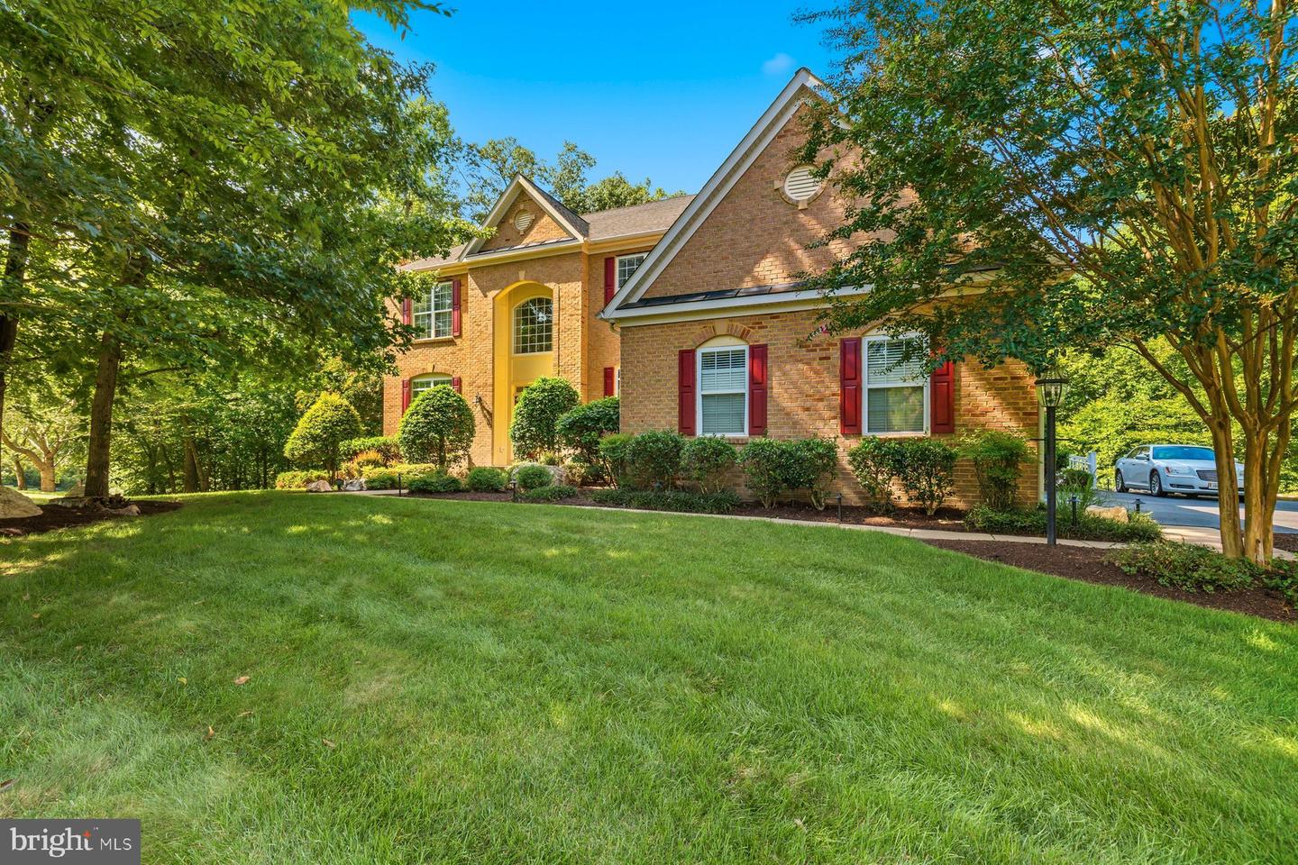 5501 Evesham Ct — photo