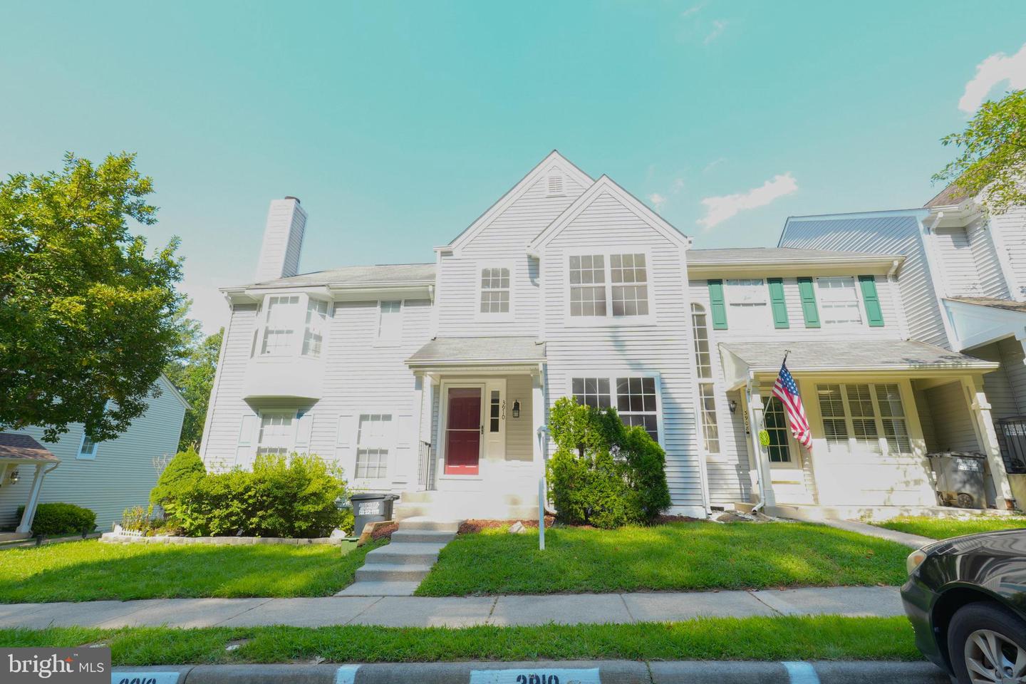 3910 Marquis Pl — photo