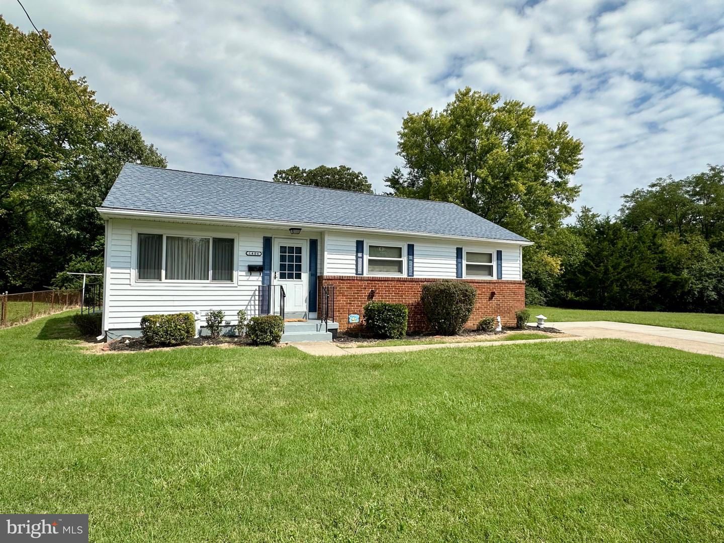 1406 Hylton Ave — photo