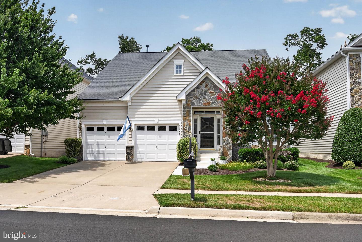 13225 Fieldstone Way — photo