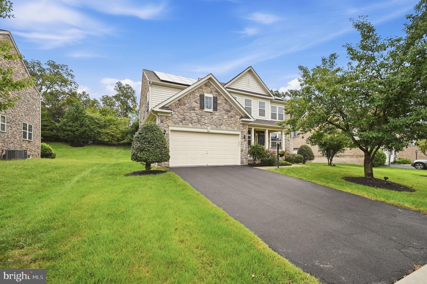 8089 Tysons Oaks Ct — photo