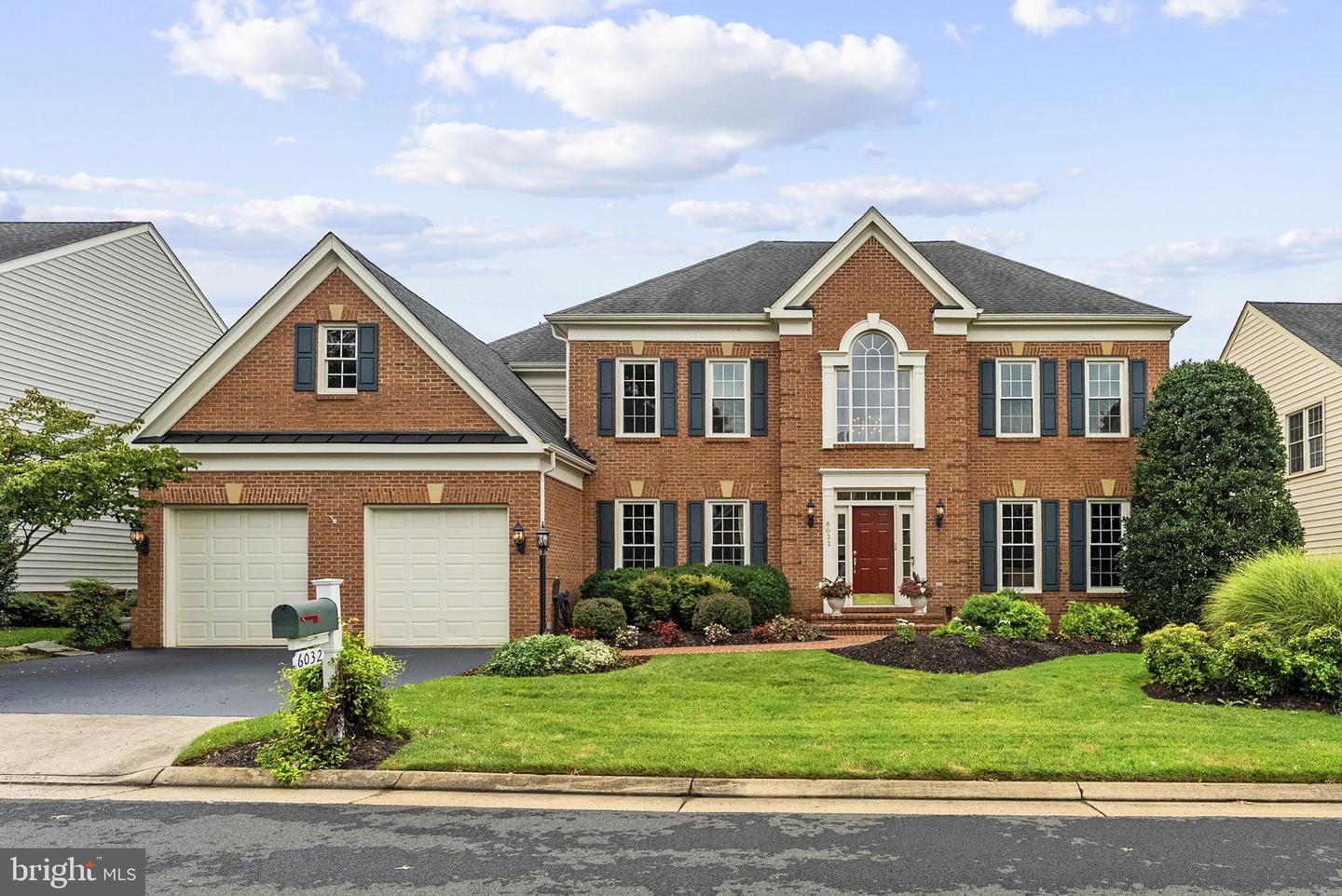6032 Erinblair Loop — photo