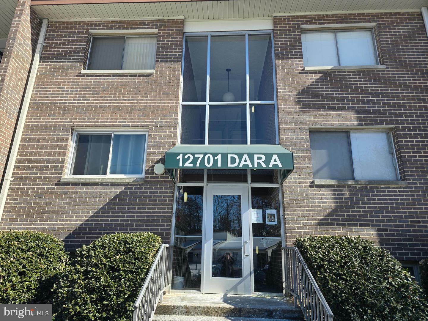 12701 Dara Dr #T-3 — photo