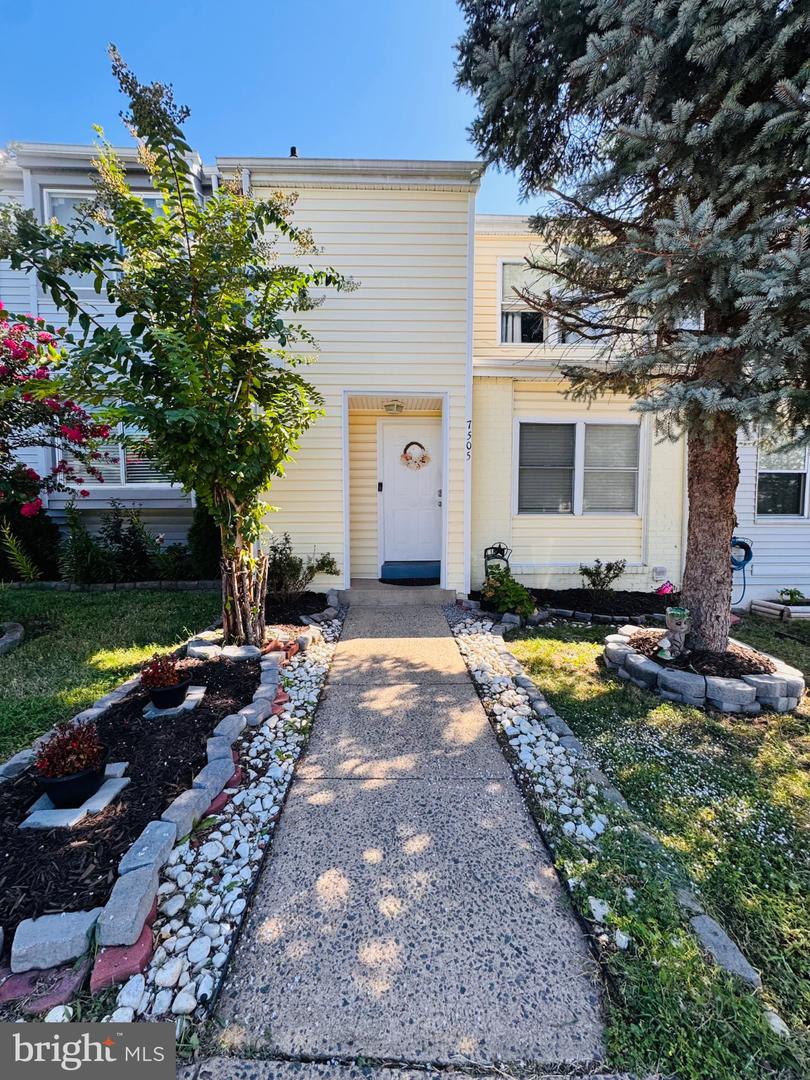 7505 Sage St — photo