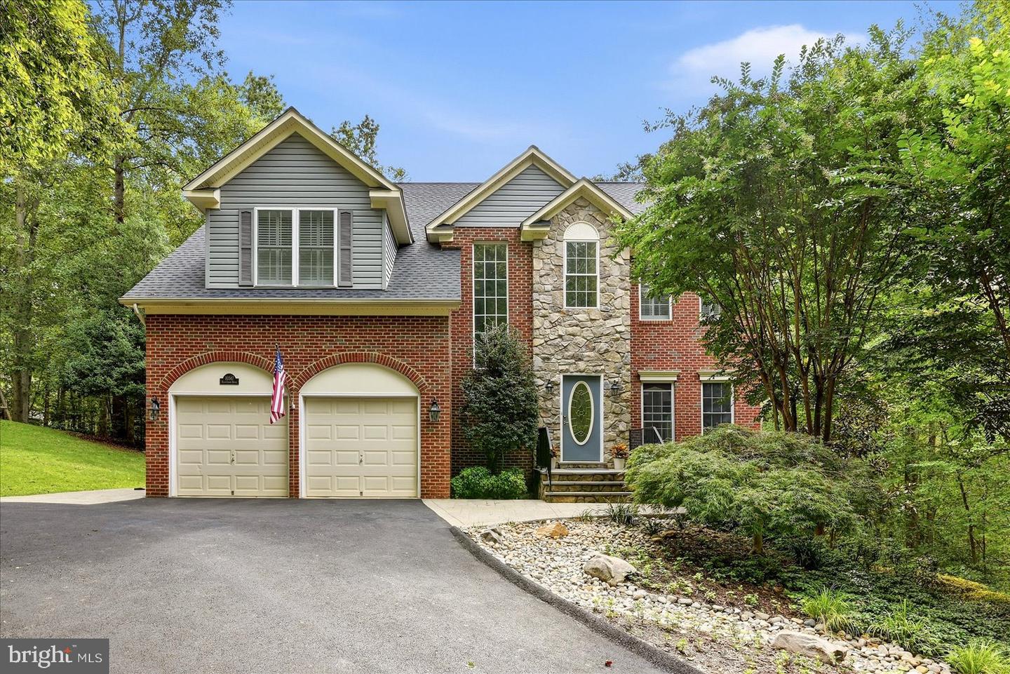 10347 Bear Creek Dr — photo