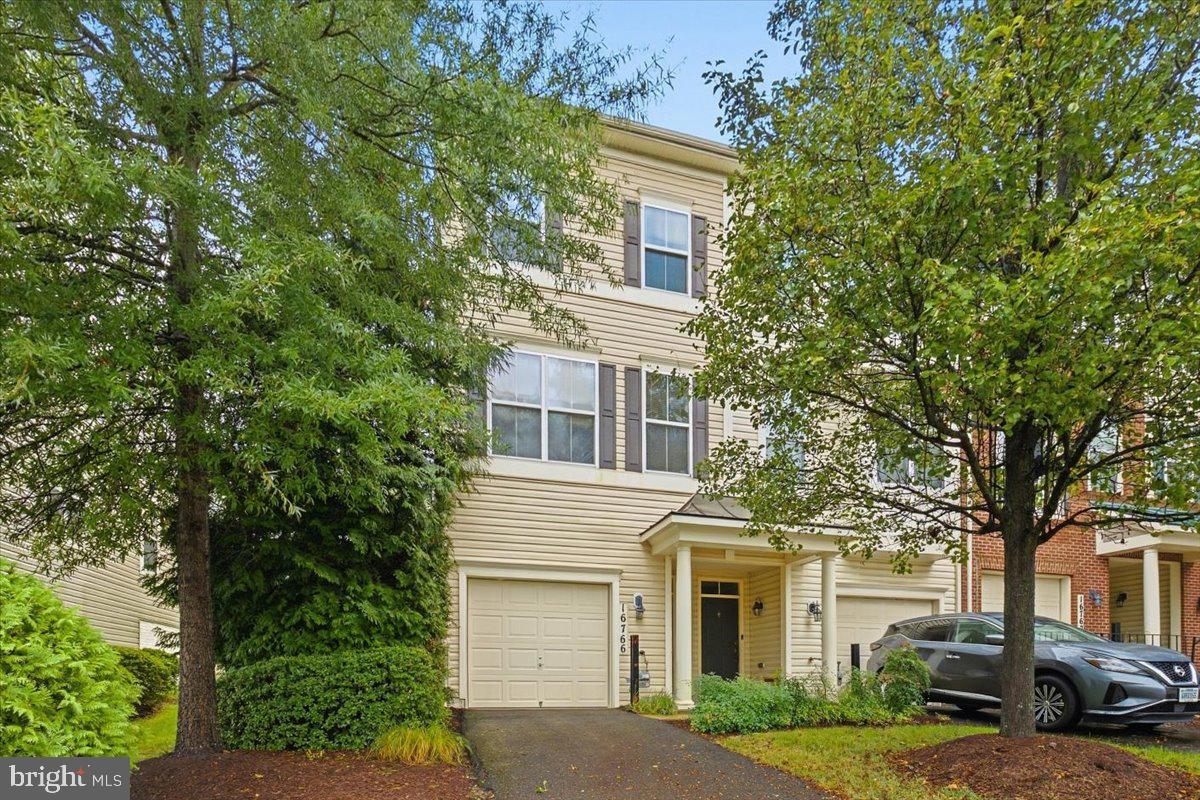 16766 Blackjack Oak Ln — photo