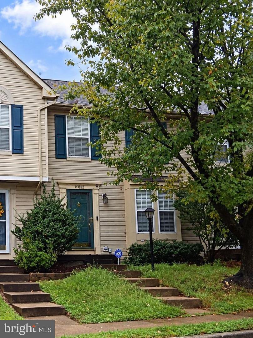 17022 Point Pleasant Ln — photo