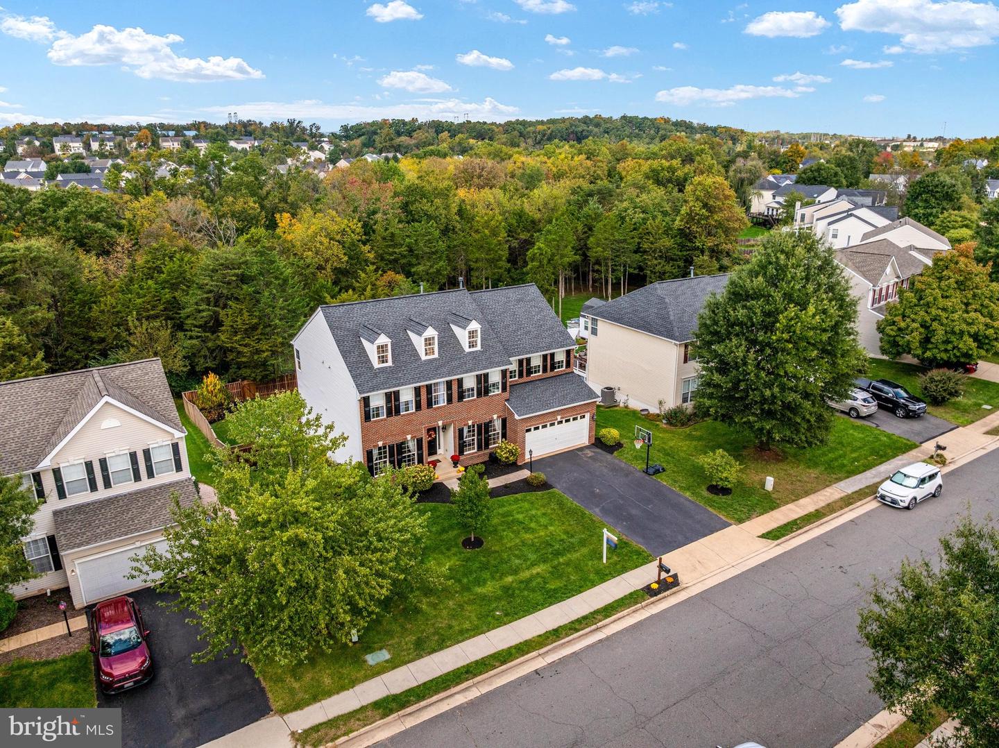 8580 Rothbury Dr — photo