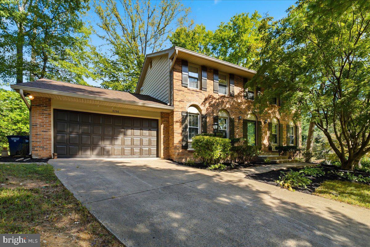 4706 Pinecrest Ct — photo