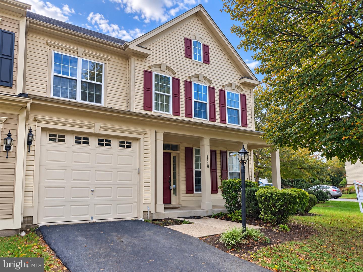 9110 Panther Falls Way — photo