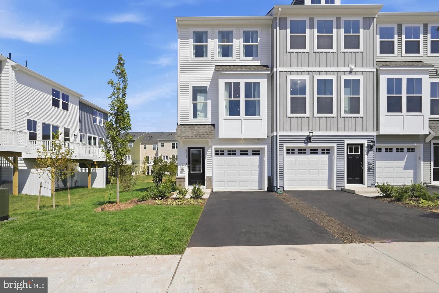 10797 Pennywell Garden Rd — photo