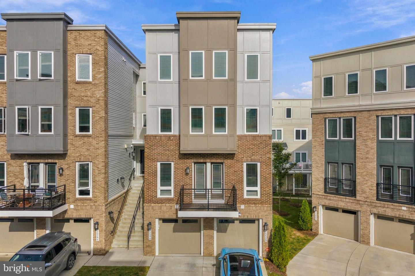 15588 Grade Line Pl — photo