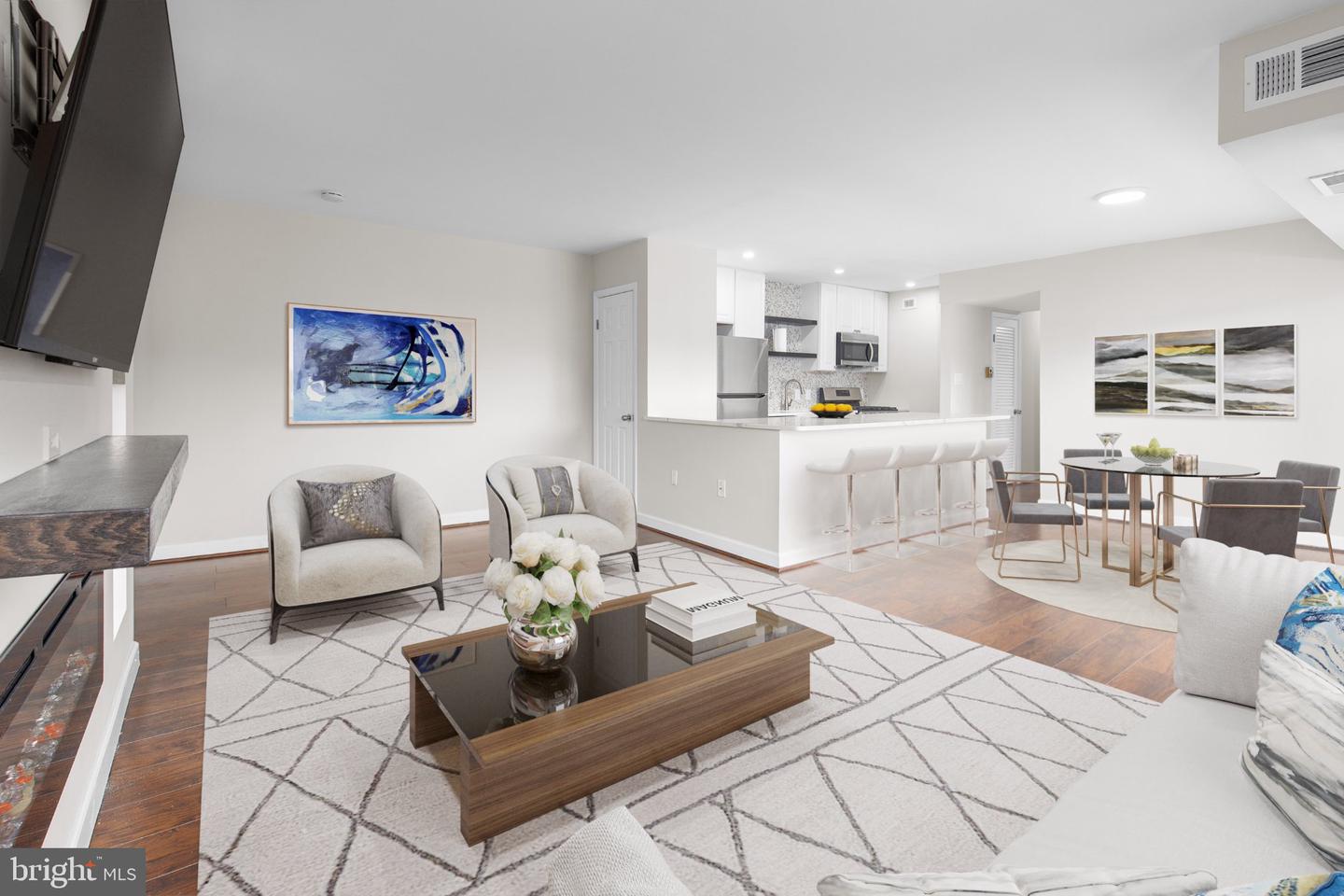 1550 Renate Dr #304 — photo