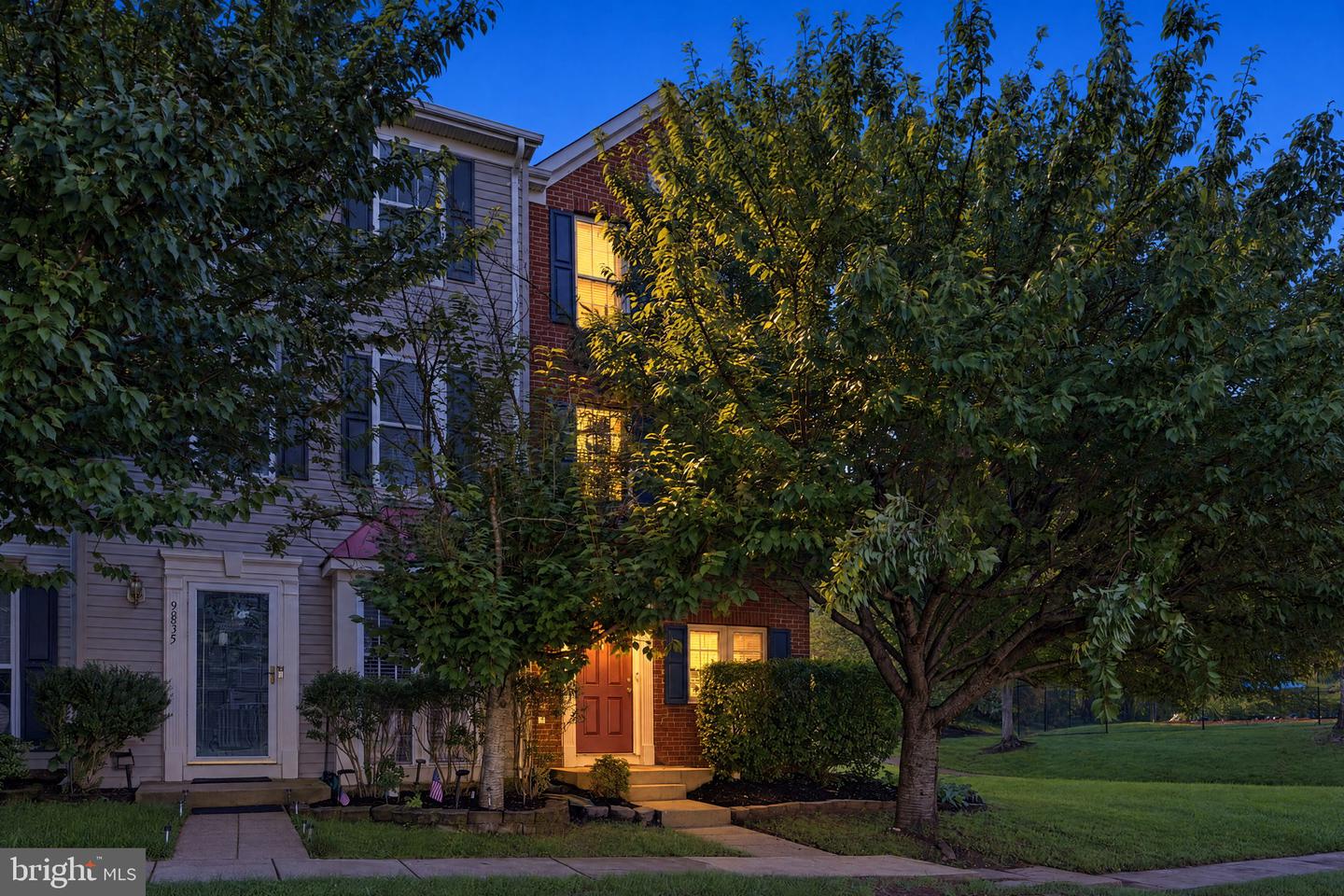 9837 Maitland Loop — photo