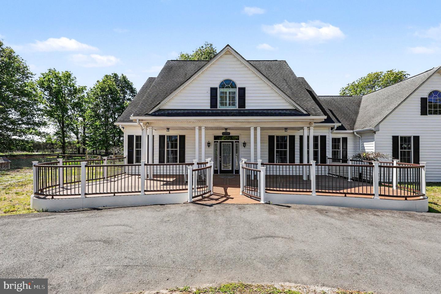 13335 Hershey Dr — photo