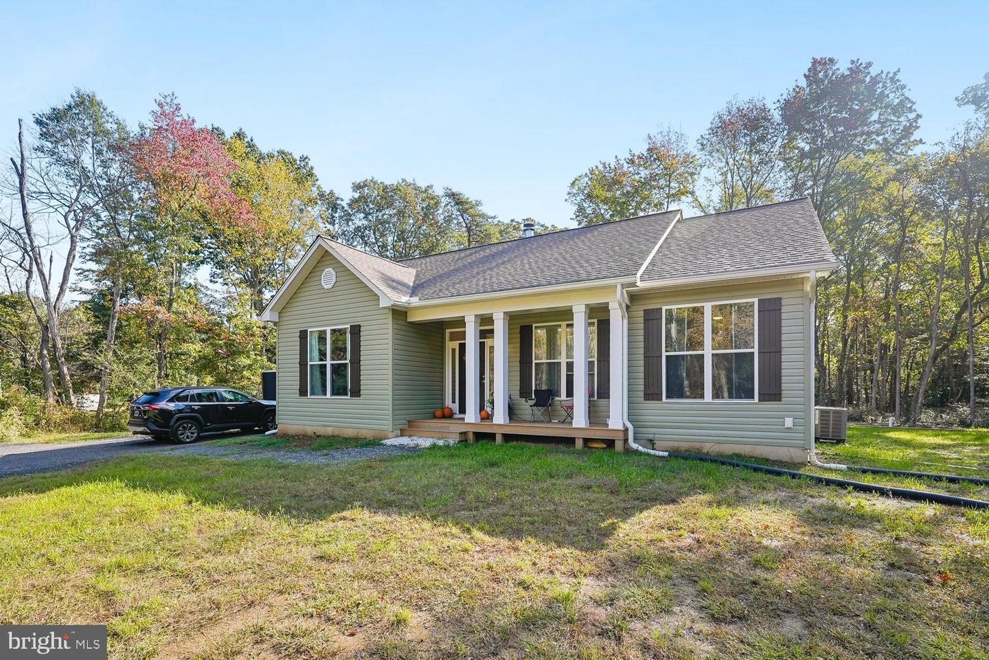 6735 Beverly Rd — photo