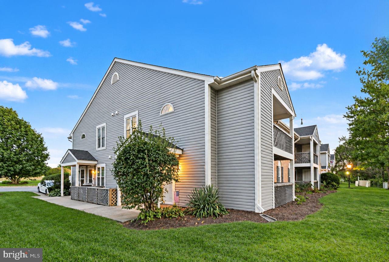 7860 Waverley Mill Ct — photo