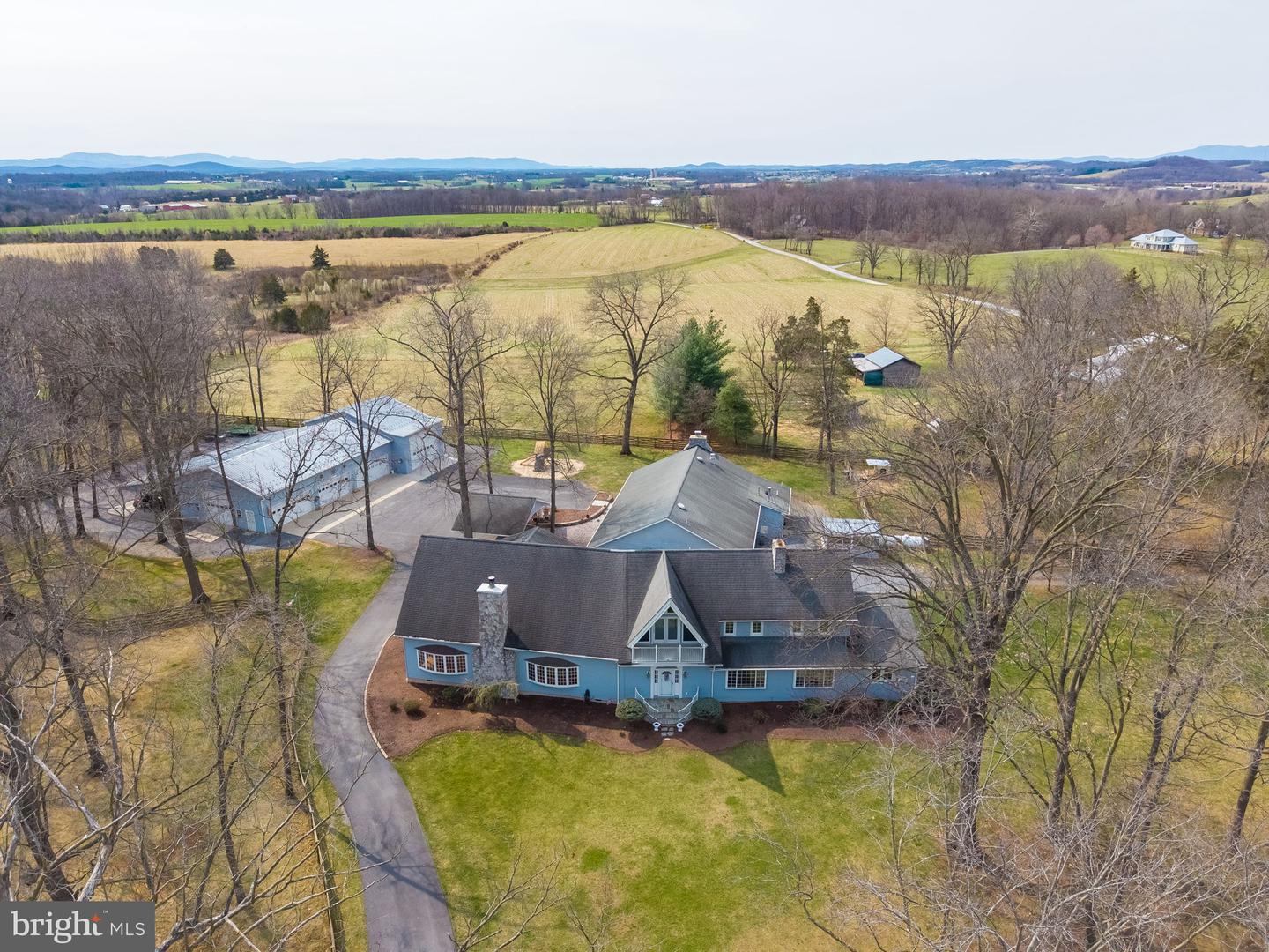5640 Scotts Ford Rd — photo