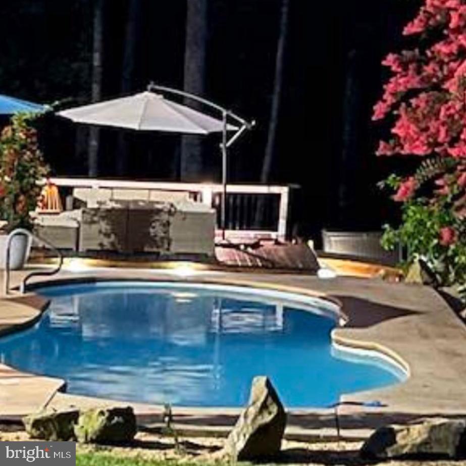 700 Battle Mountain Rd — photo