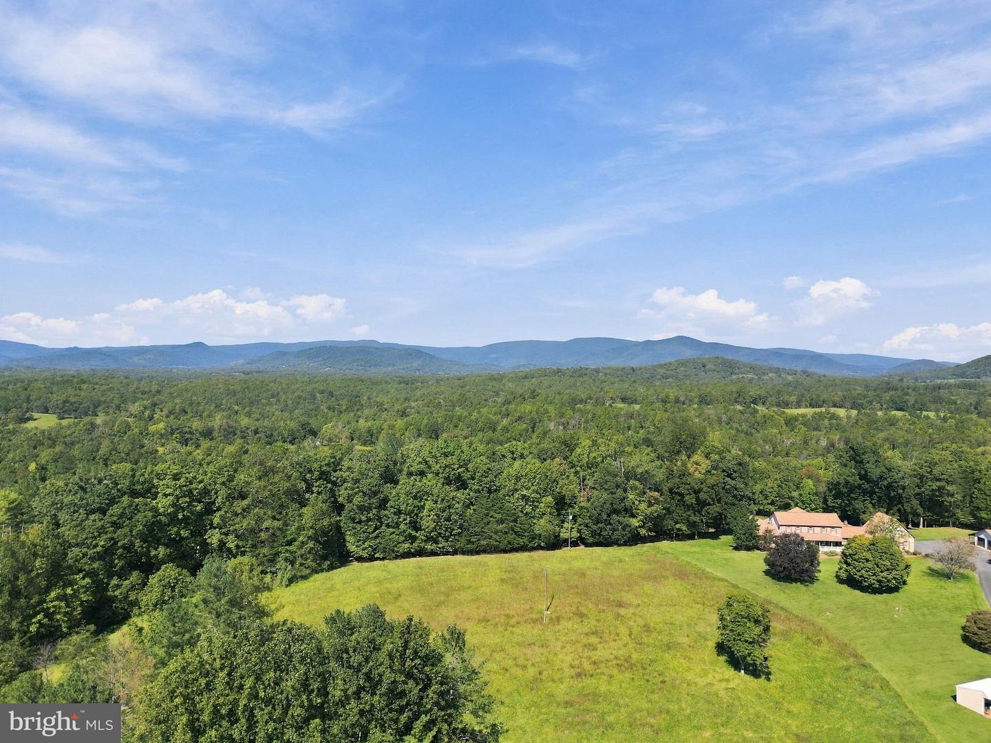 267 Aaron Mountain Road, Castleton, VA 22716 — photo 2