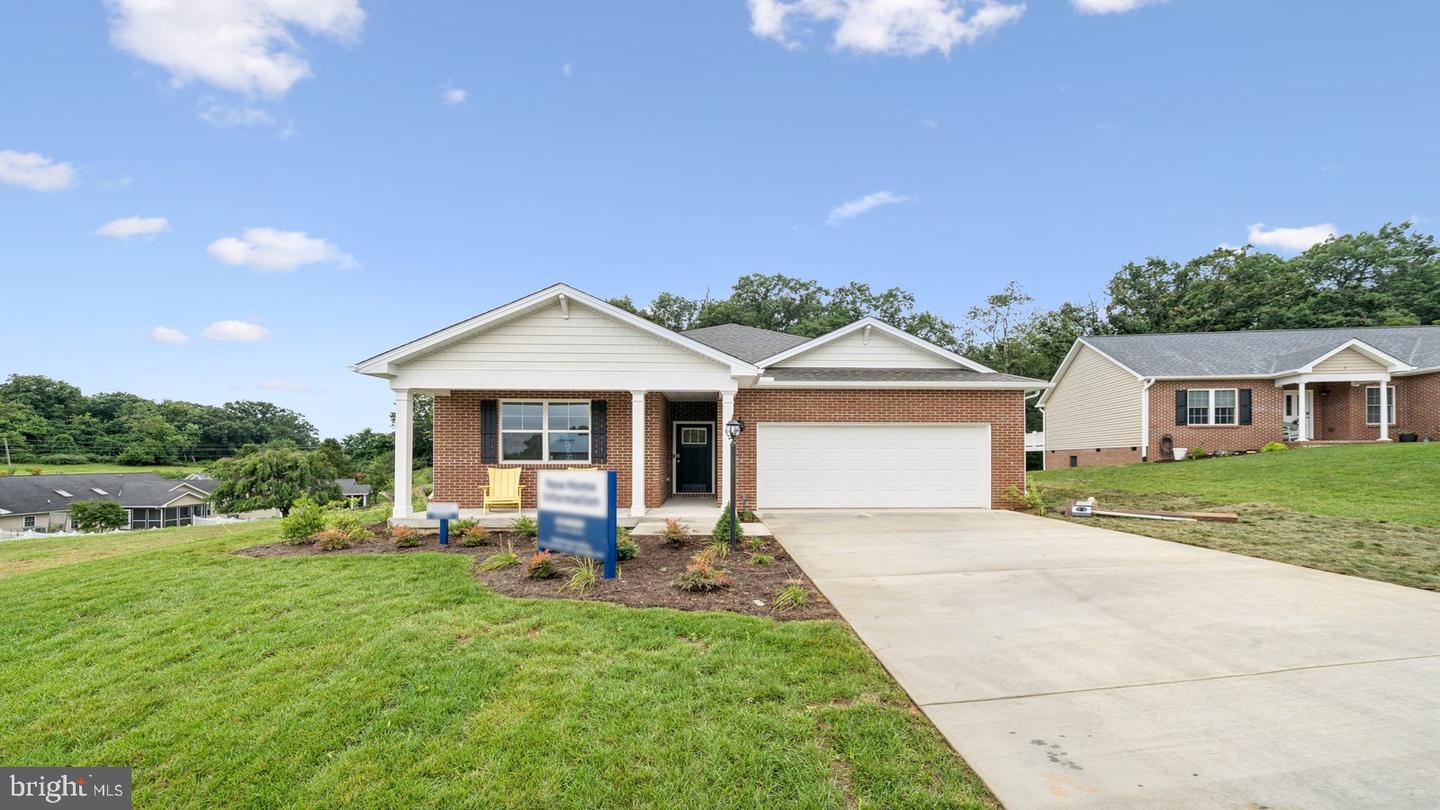 16 River Oak Dr — photo