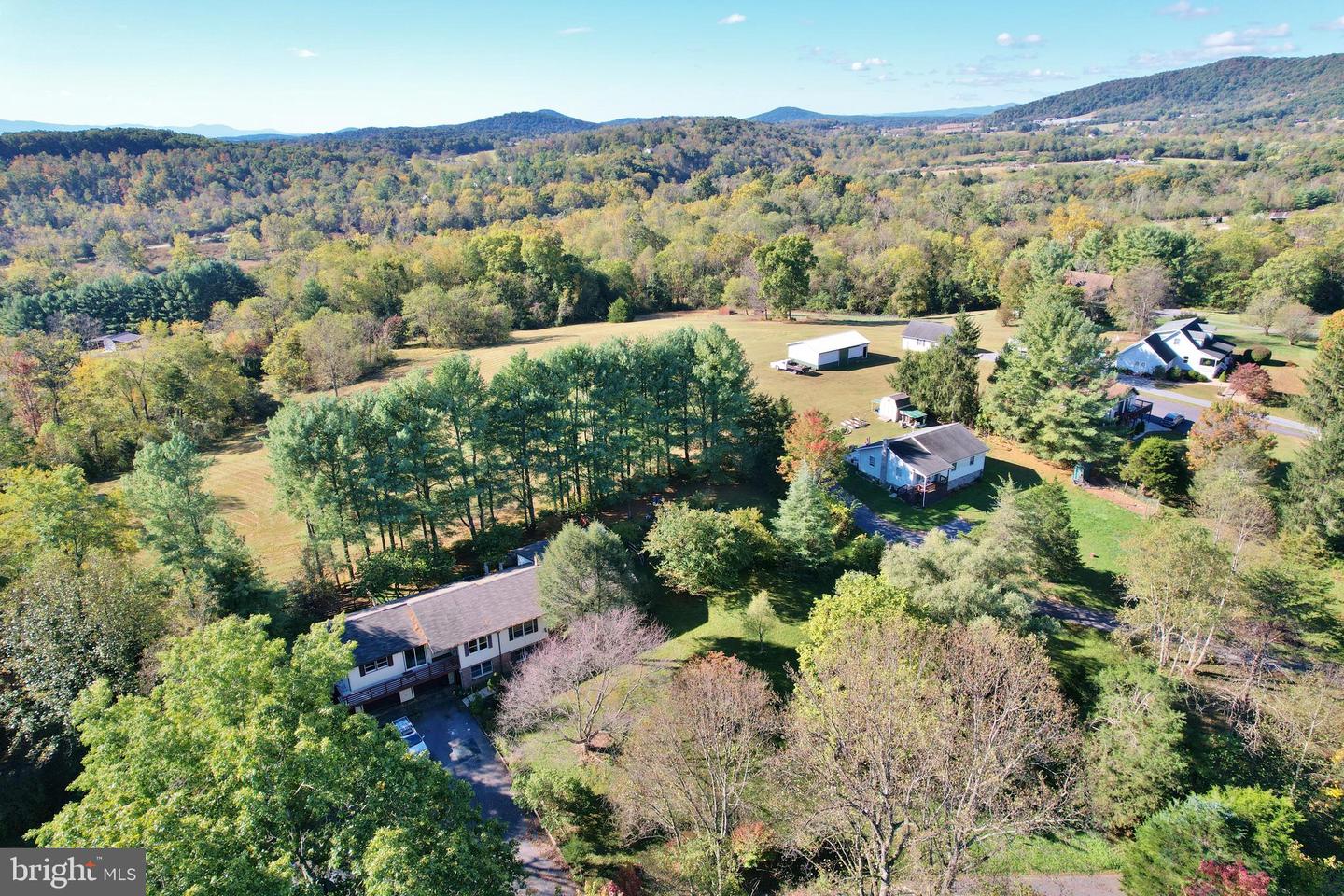 2784 Ridge Hollow Road, Edinburg, VA 22824