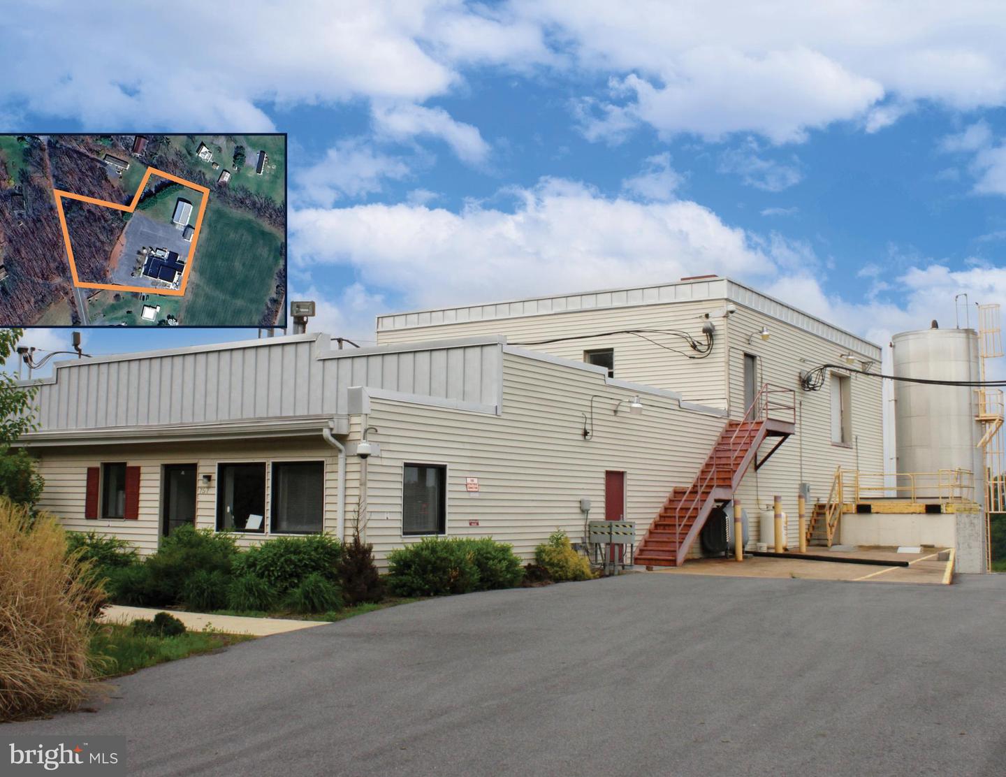 757 Barbershop Rd — photo