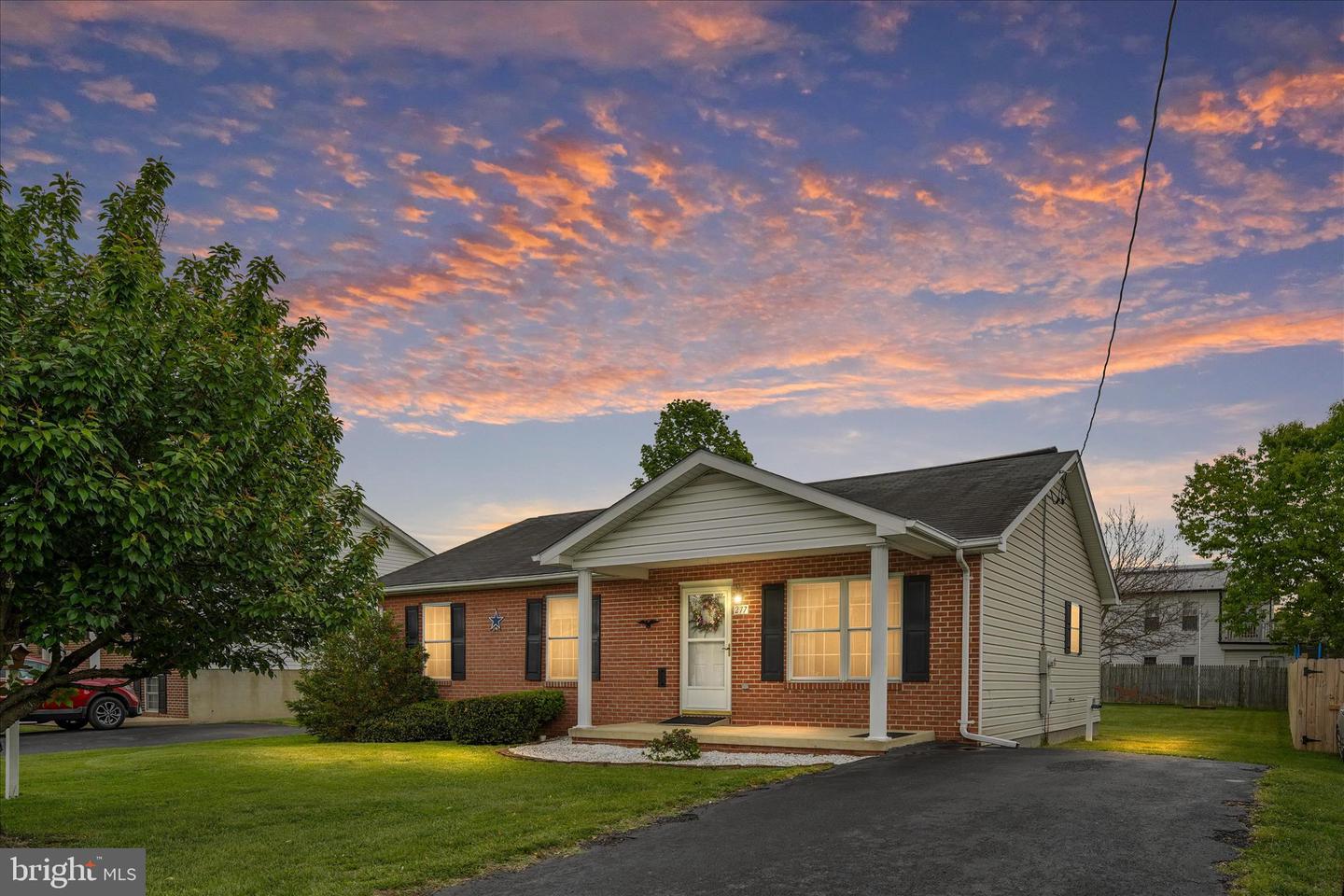 277 Miller Dr — photo