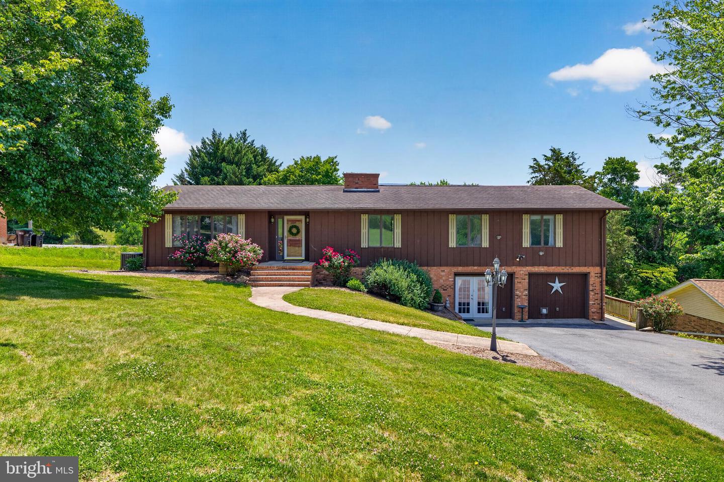 9510 Shenandoah Dr — photo