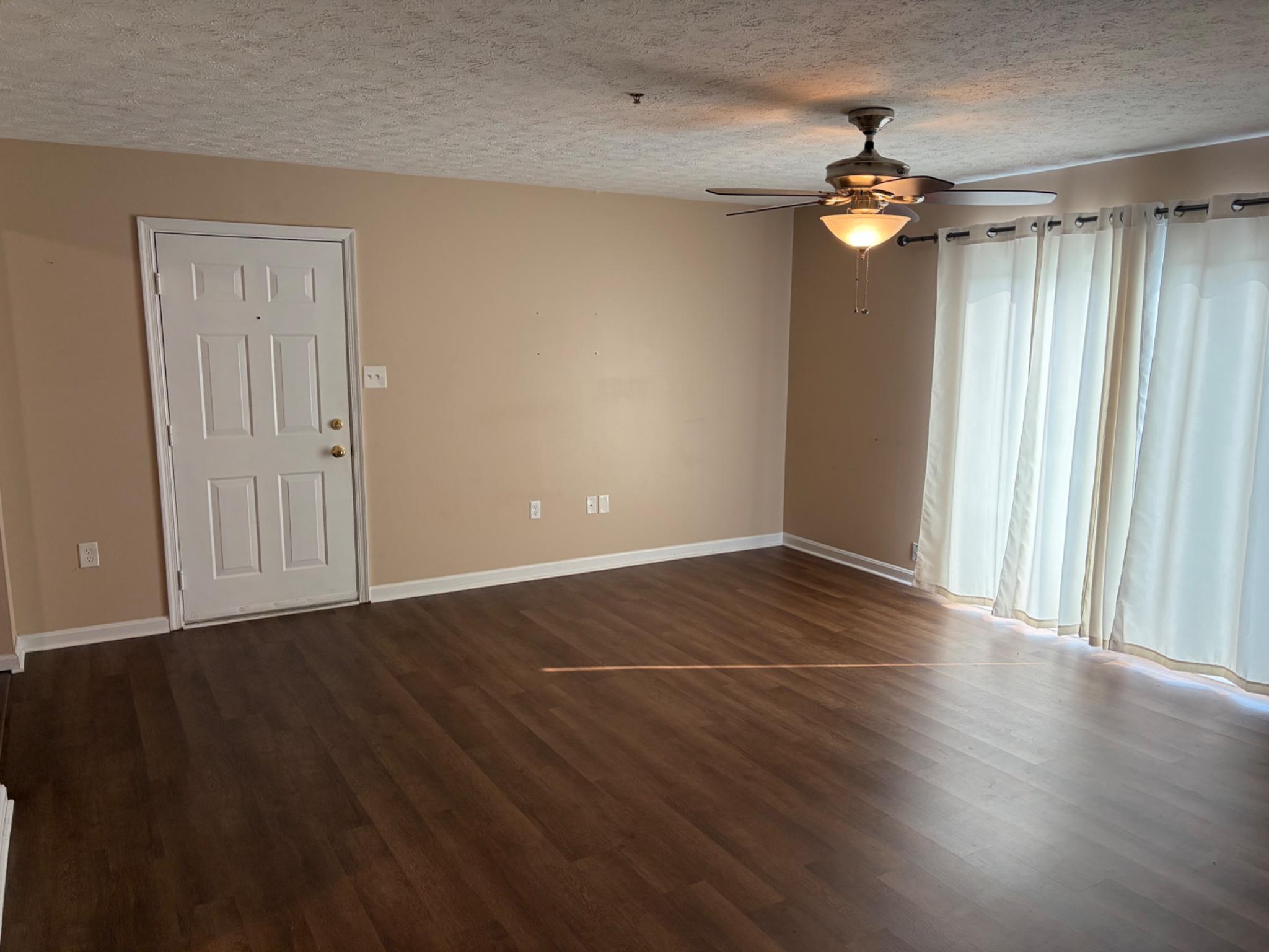145-F9 Hailey Ln — photo