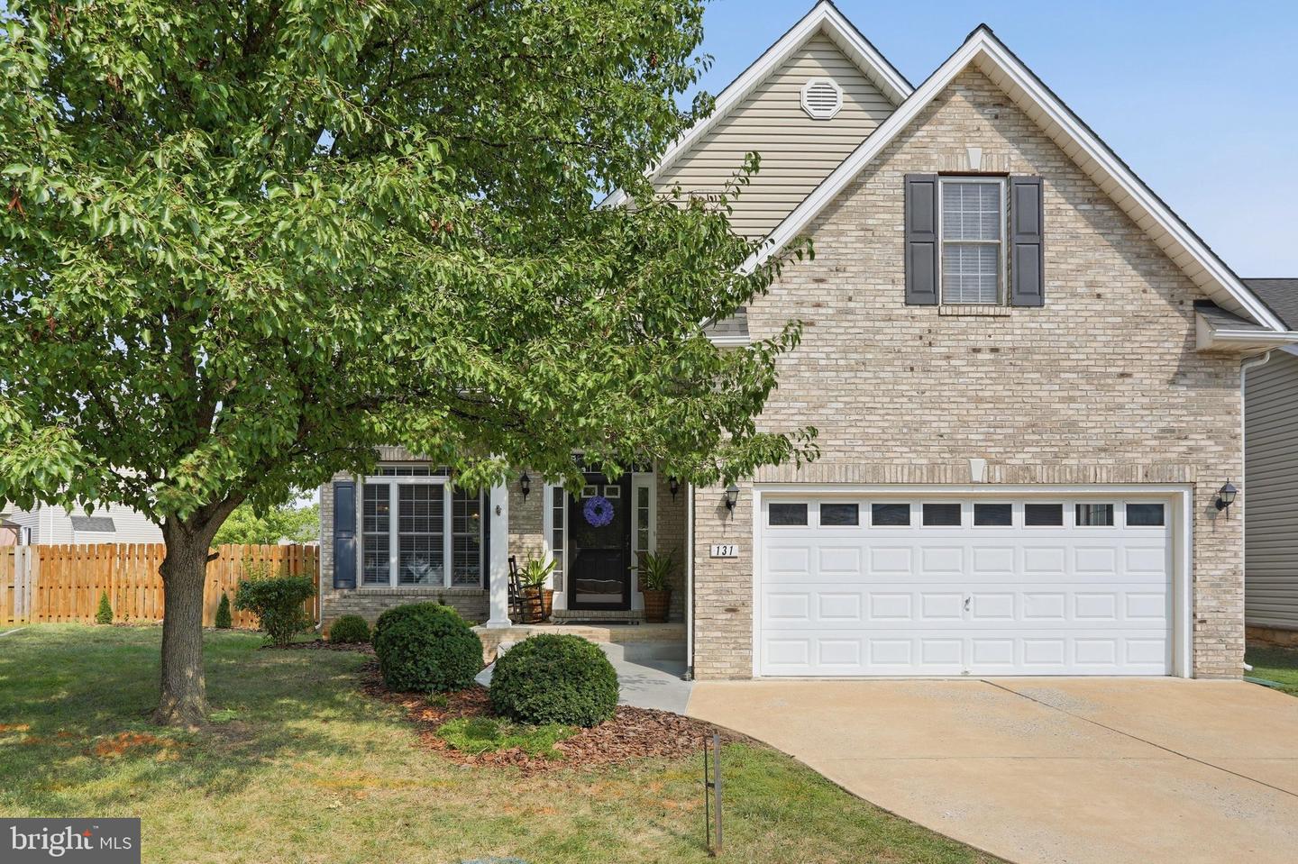 131 Potters Cir — photo