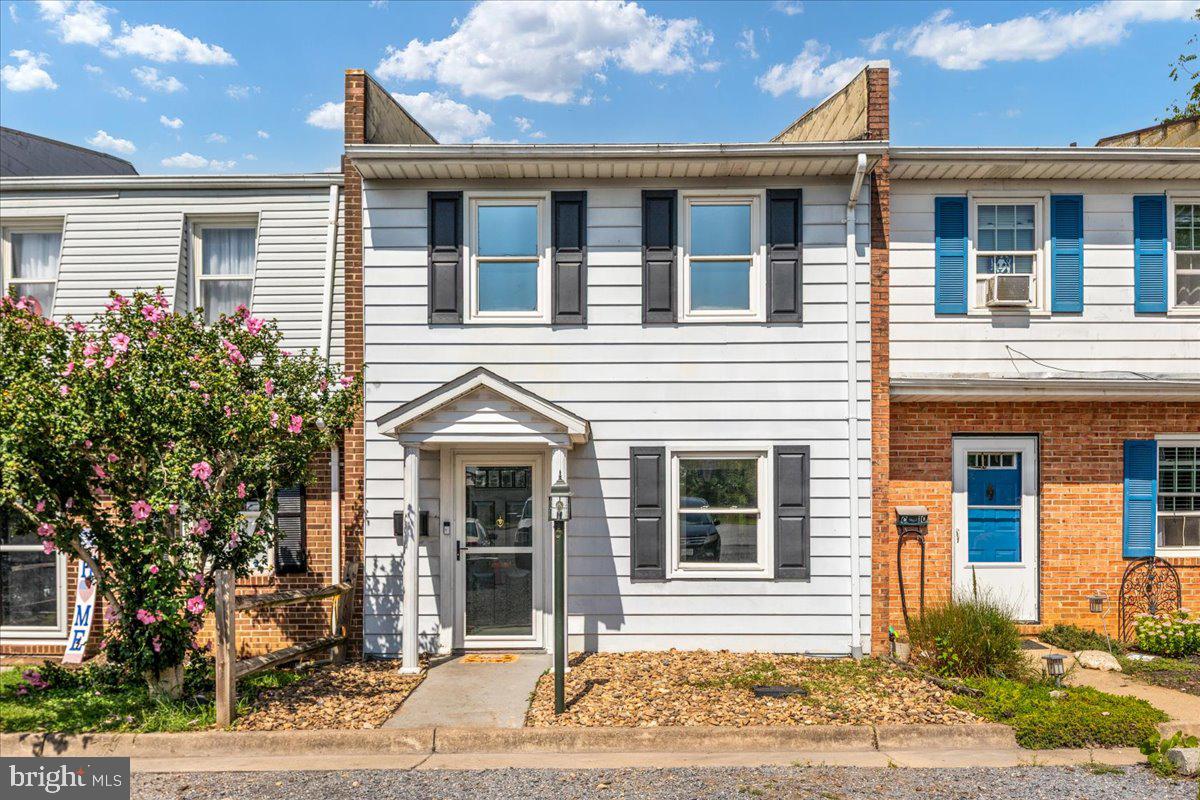 1045-C9 S Main St #C-9 — photo