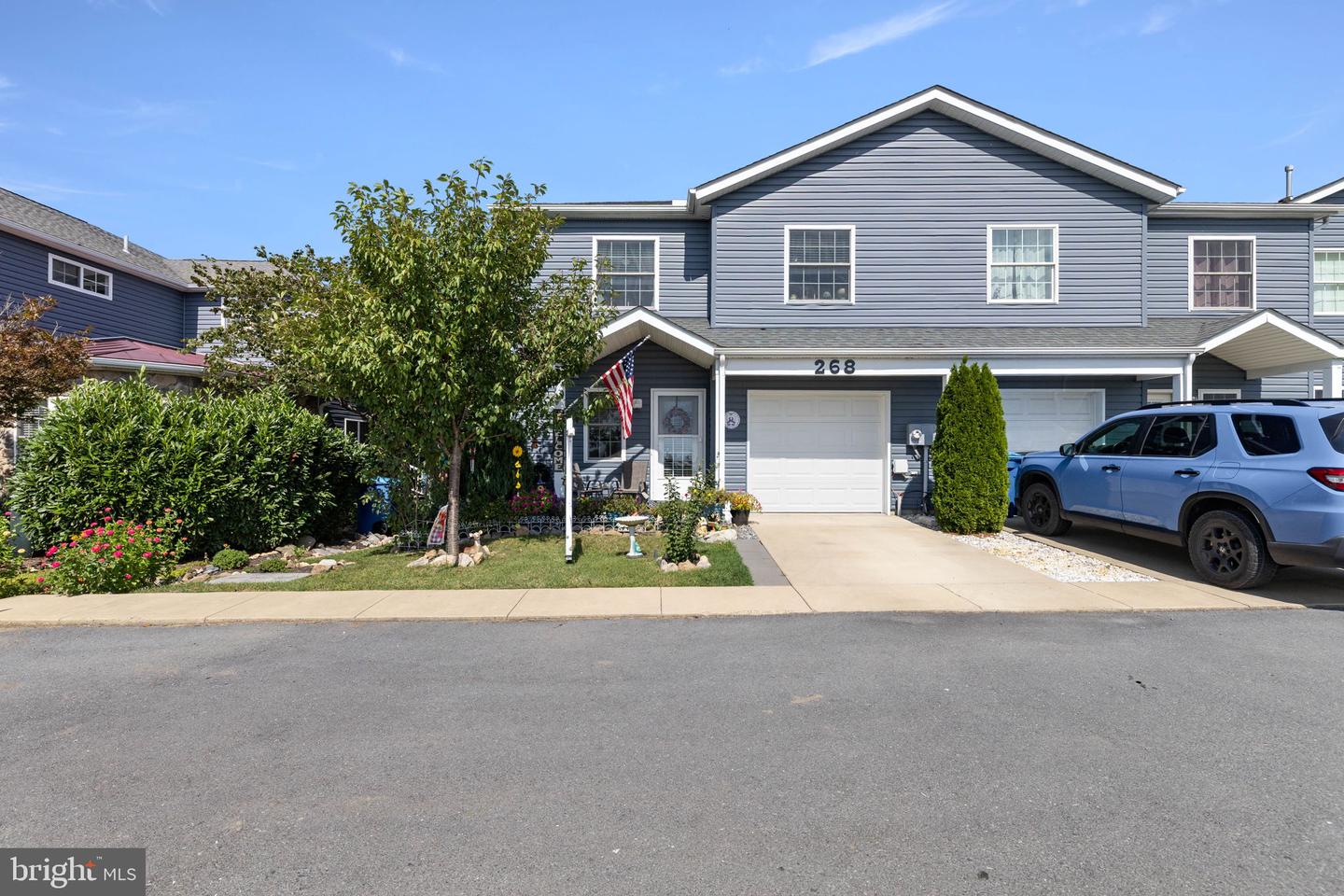 268 Parkside Ct — photo