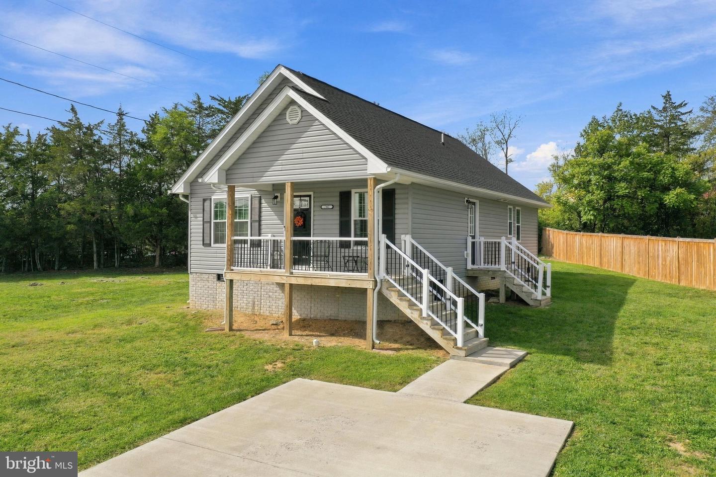 705 Capon Rd — photo