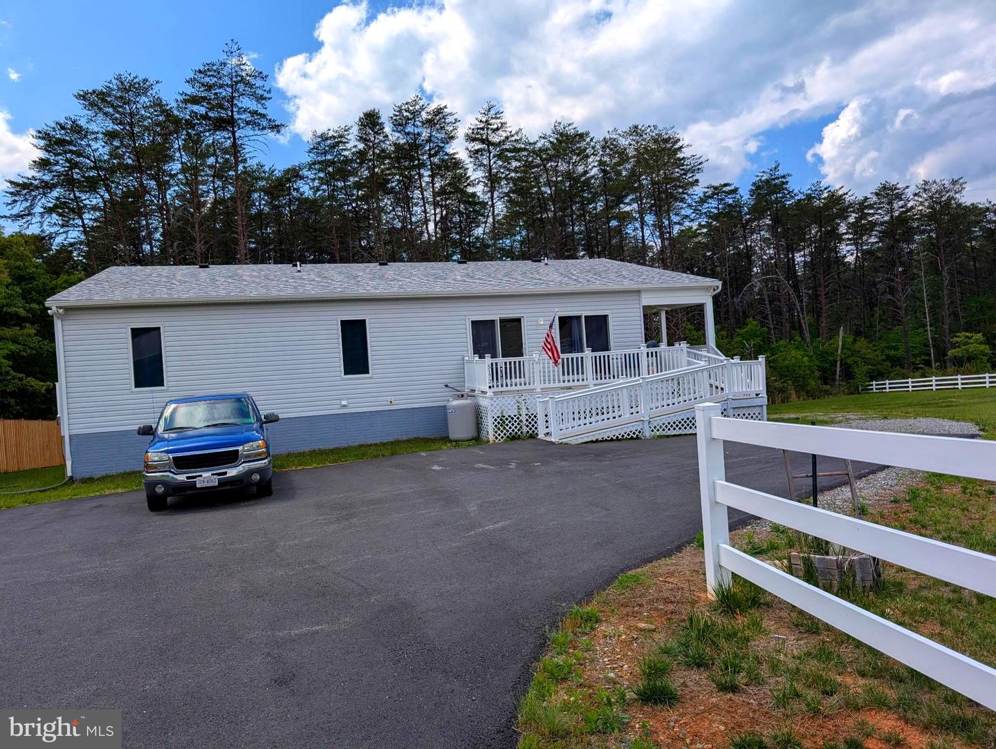 5172 Courthouse Rd — photo